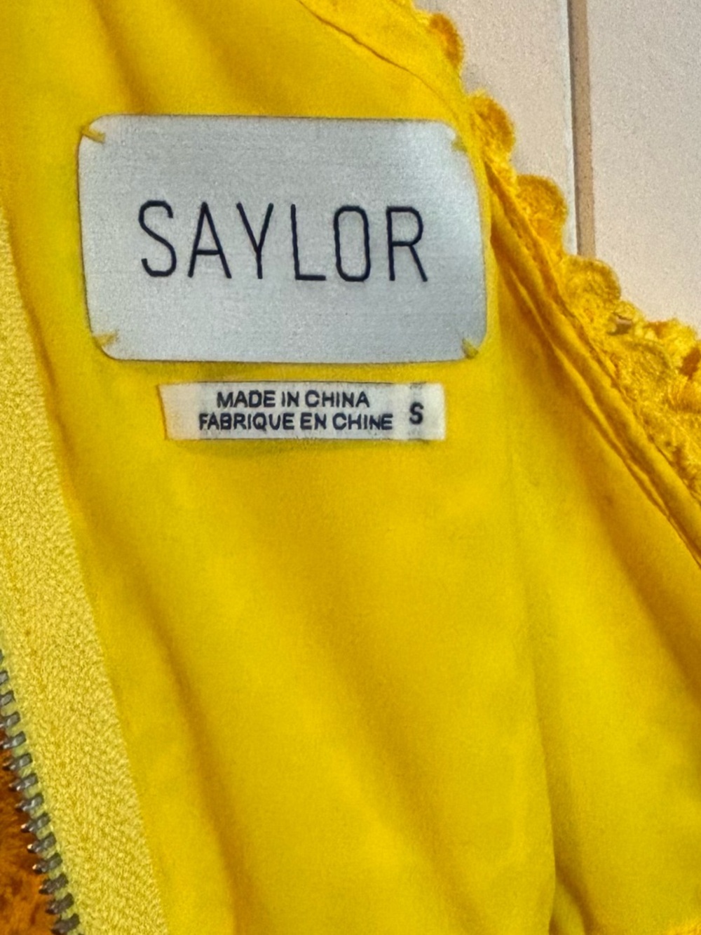 Saylor Leilani Yellow Lace Midi Dress Ruffle V Neck Cutout EUC S - Picture 6 of 13